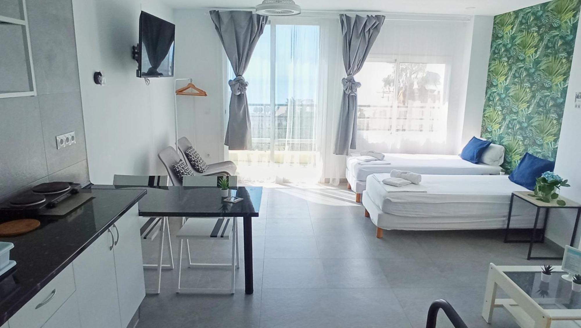מאלגה Sunshine Apartments Vistas Al Mar מראה חיצוני תמונה